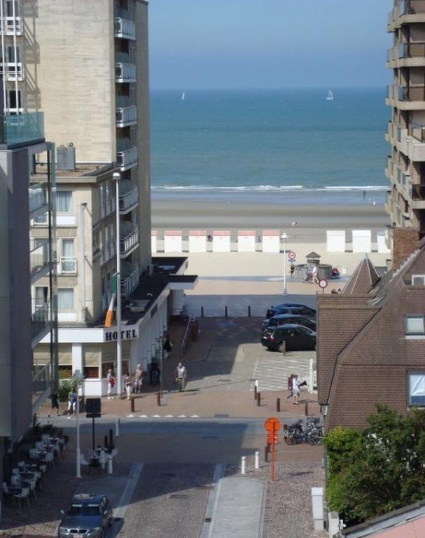 Apartamento Residentie Gaudi Nieuwpoort Exterior foto
